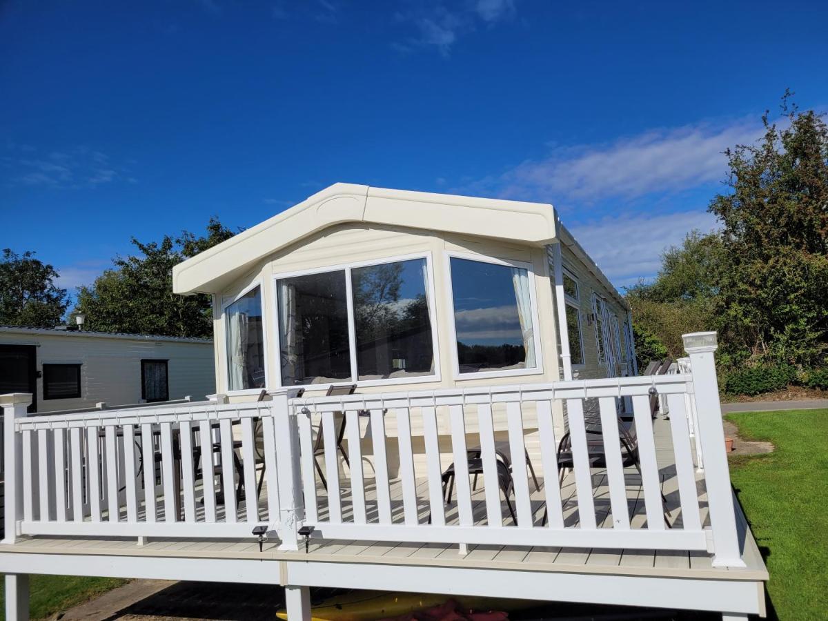 Caravan In The Cotswolds Villa Cirencester Room photo