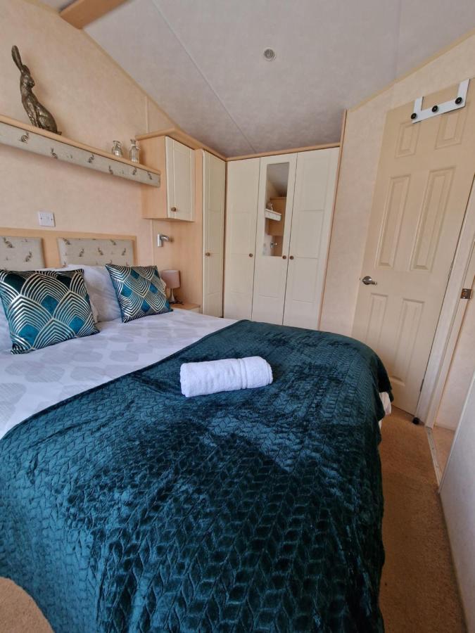 Caravan In The Cotswolds Villa Cirencester Exterior photo